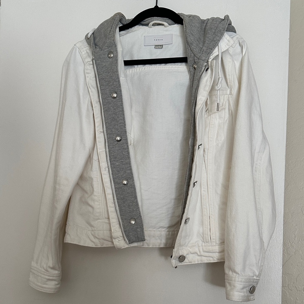 Blank NYC White and Gray Jacket